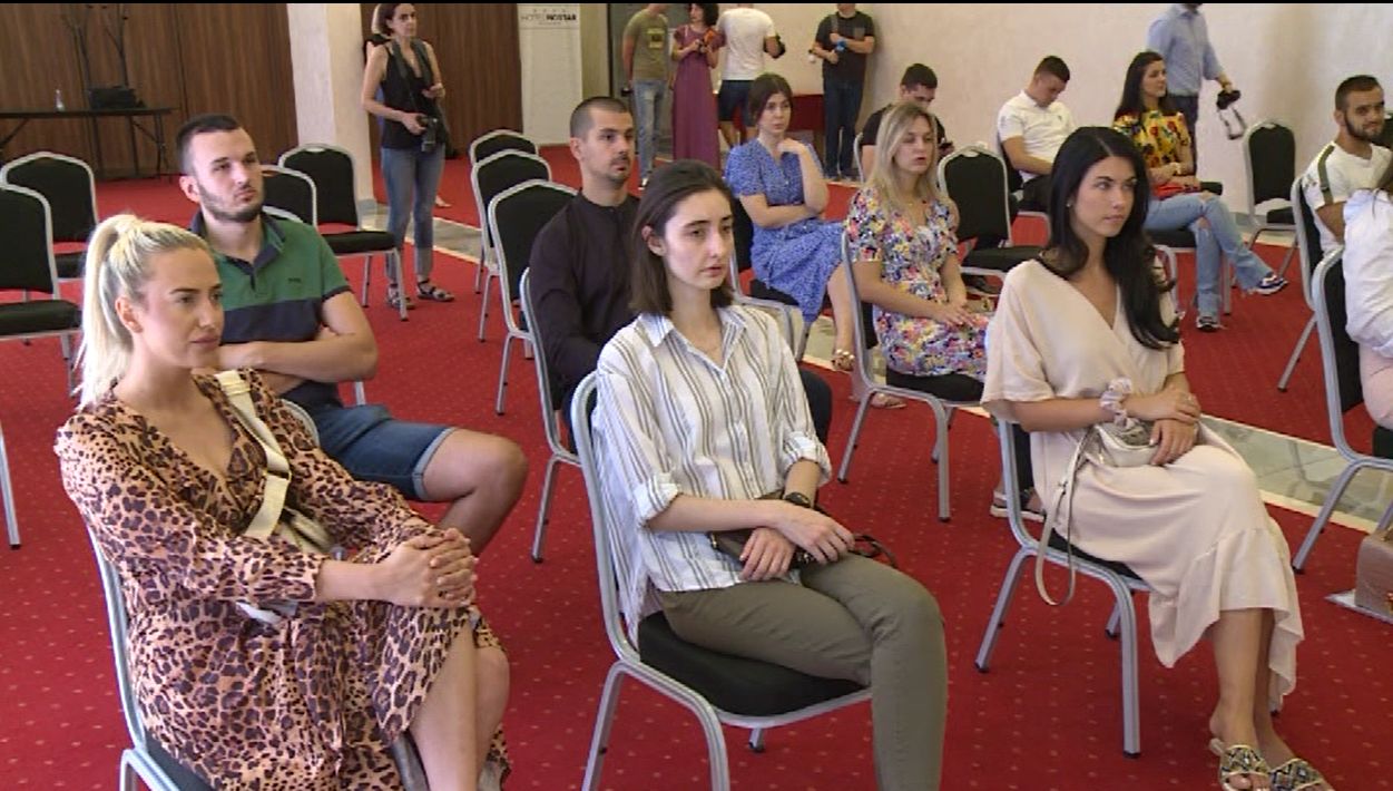 Mladima potrebna podrška i pomoć kako bi se zadržali u BiH